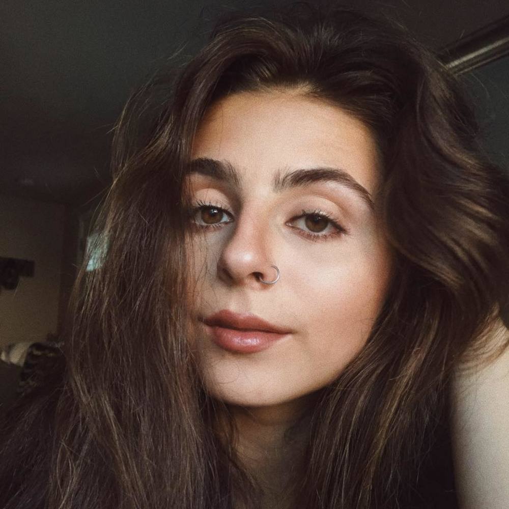 Meet your Posher, Ronni